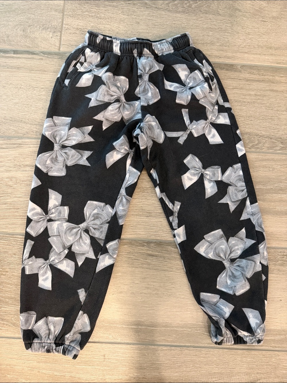 GAP kids Black Joggers with Silver Bow Print sz L